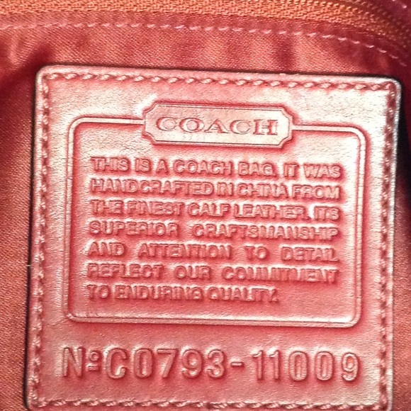 Coach red patent leather shoulder Satchel - Picture 3 of 8
